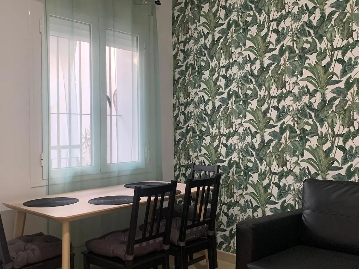 La Casa Morada Bed & Breakfast Cadiz ספרד